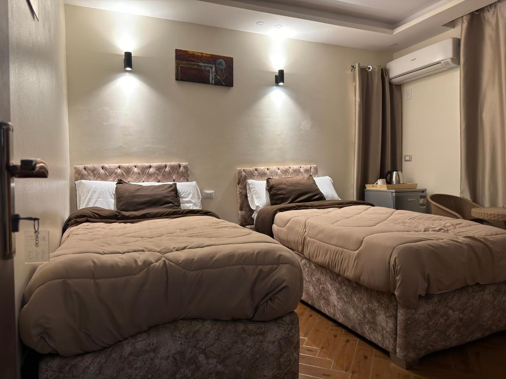 Pyramids Gardens Hotel Ghatati Kültér fotó
