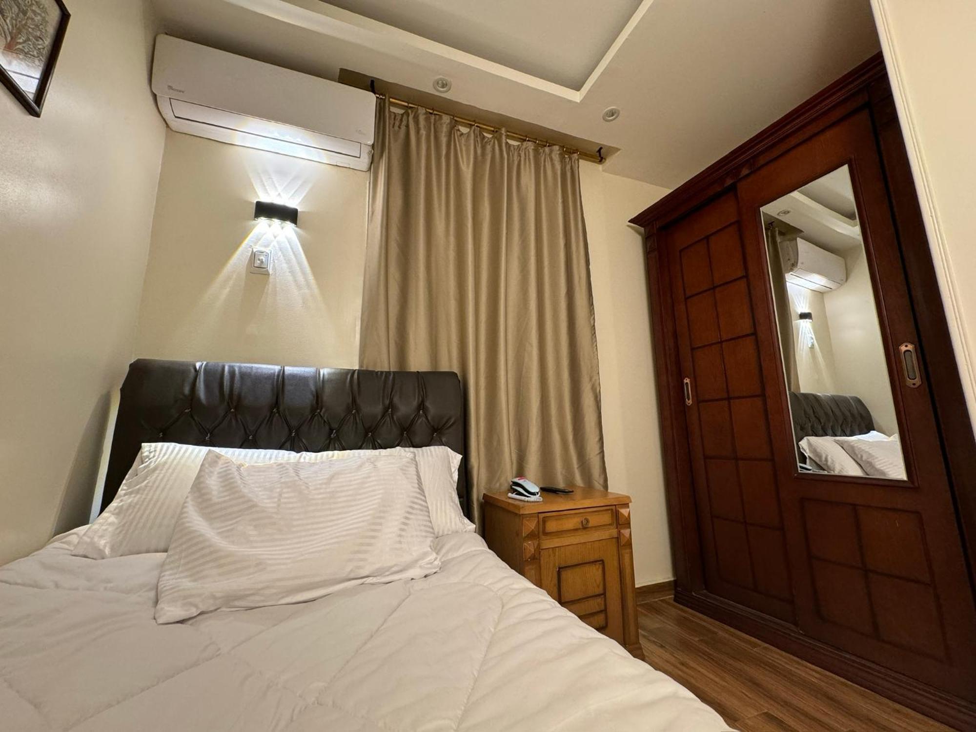 Pyramids Gardens Hotel Ghatati Kültér fotó
